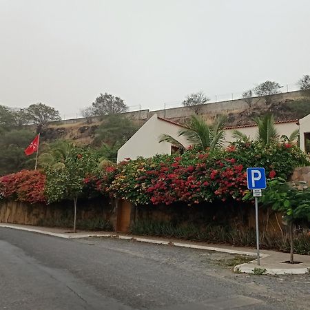 Casa Das Buganvilias Praia Dış mekan fotoğraf